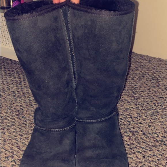 AUTHENTIC Tall black UGG Boots - Picture 4 of 4